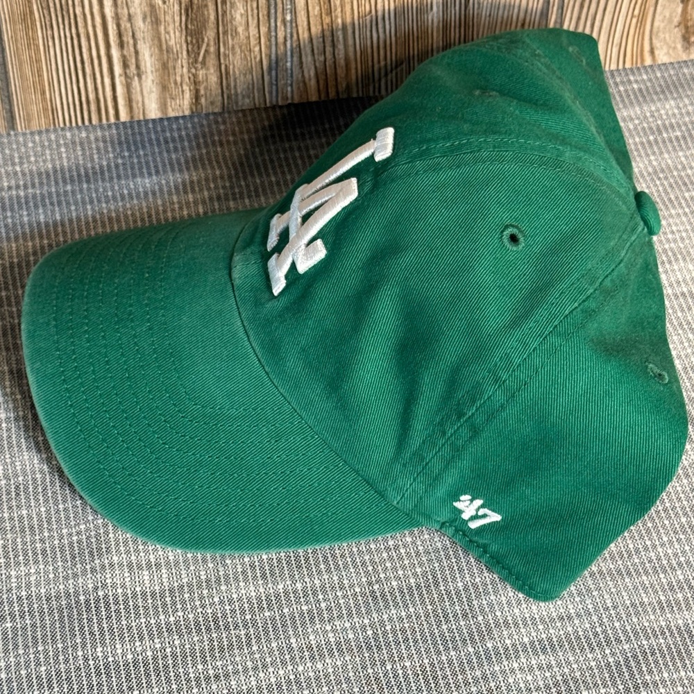 47’ Brand Green LA cap